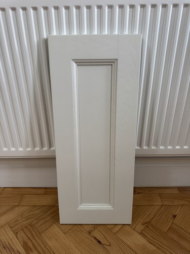 Howdens elmbridge porcelain - howdens,