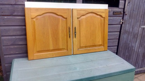 Pair solid light - of, oak