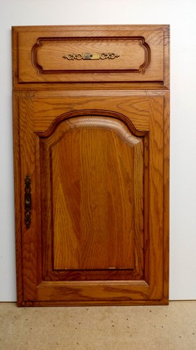 Solid medium oak kitchen - solid,