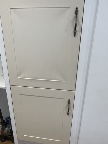 Kitchen doors and - kitchen, handles