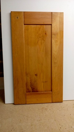 Solid light oak shaker - 1,
