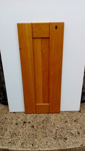 Solid light oak - oak, shaker